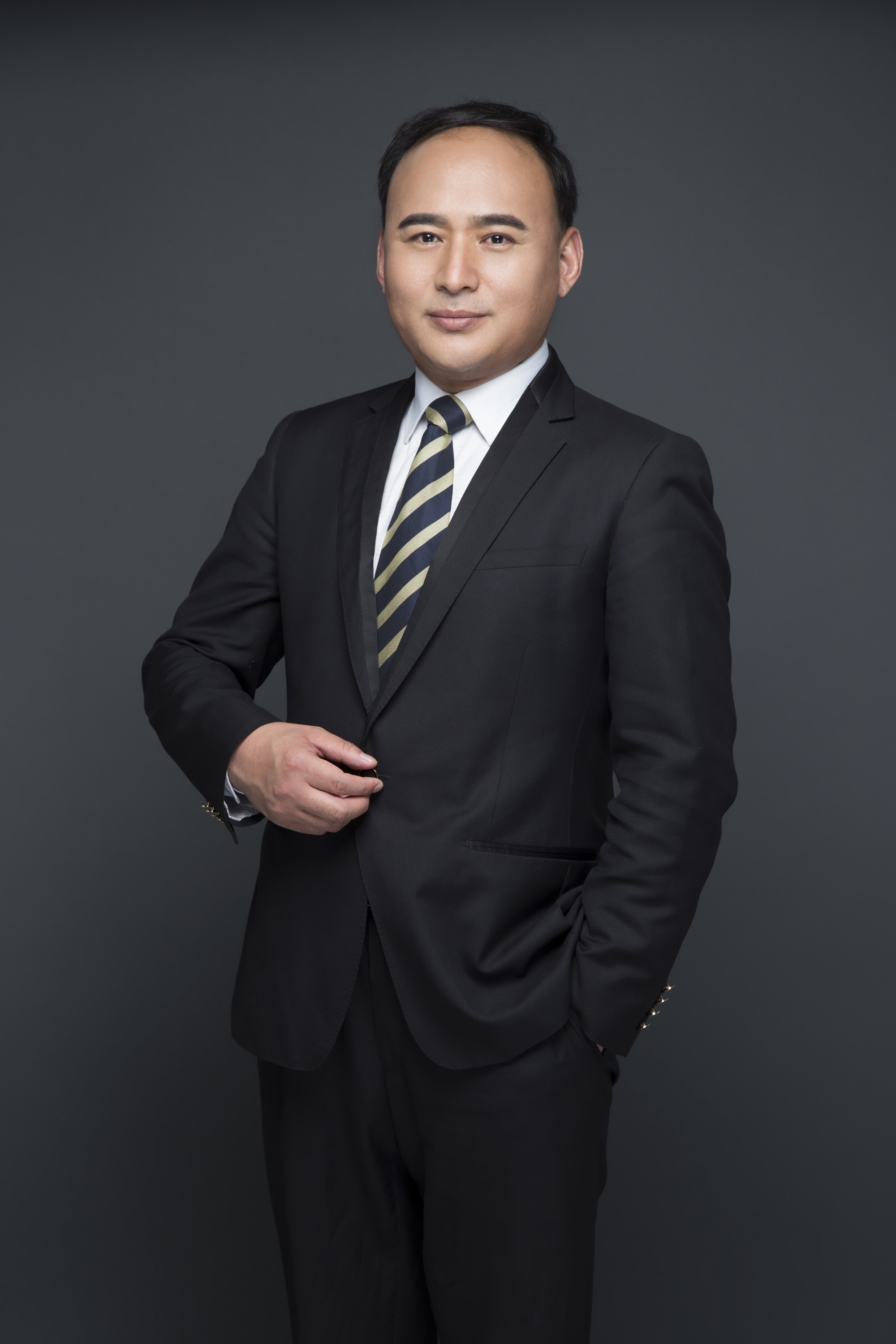 费进 现场执行负责人